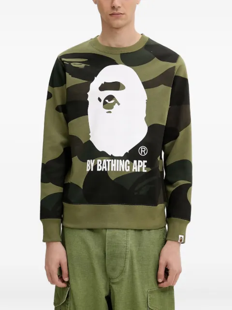 A BATHING APE® camouflage-print sweatshirt Green 1L30113011