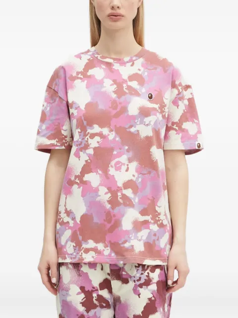 A BATHING APE® camouflage-print T-shirt Pink 1L30209001