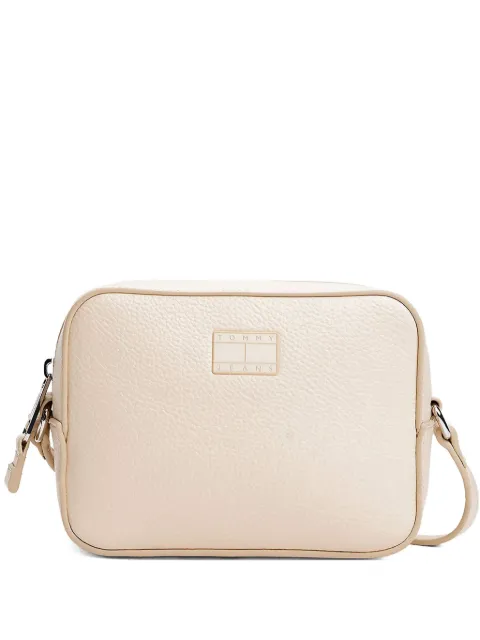 Tommy Hilfiger logo-patch cross body bag Neutrals AW0AW17543