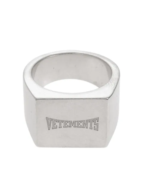 VETEMENTS rectangular signet ring UH76RI160S5101
