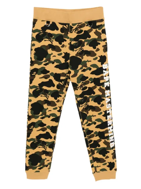 Mastermind Japan graphic-print trousers Brown 001PTF231904X