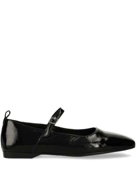 VAGABOND Delia patent-leather buckled ballet flats Black 530746020