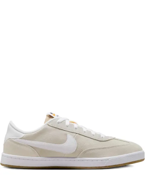 Nike SB FC Classic "Summit White" sneakers Neutrals 909096
