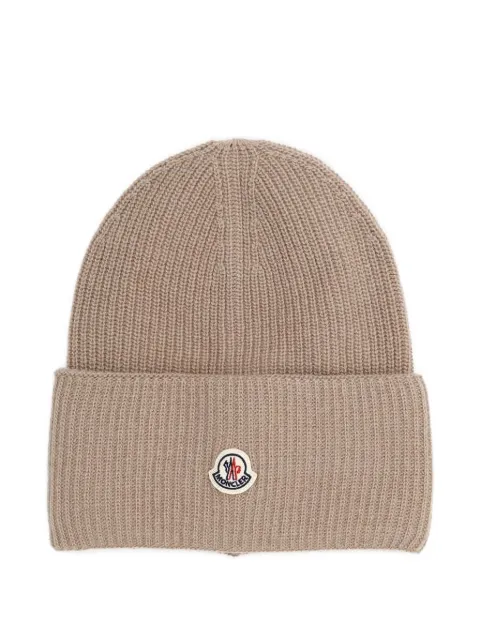 Moncler ribbed logo-patch beanie Neutrals K20933B00032M1241
