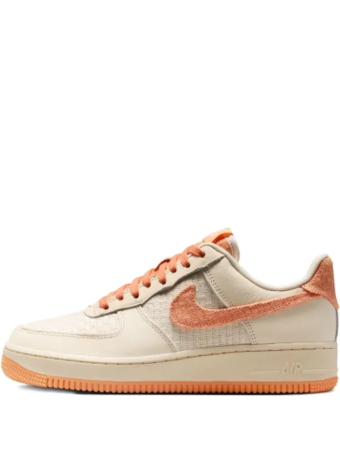 Nike textured swoosh trainers Neutrals IB7944