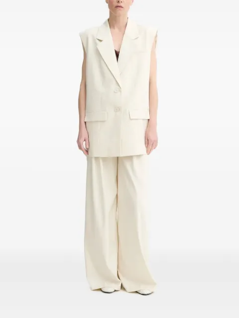Gestuz padded-shoulder sleeveless gilet Neutrals 10910168