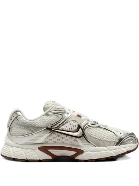 Nike V5 RNR sneakers Grey HQ7901