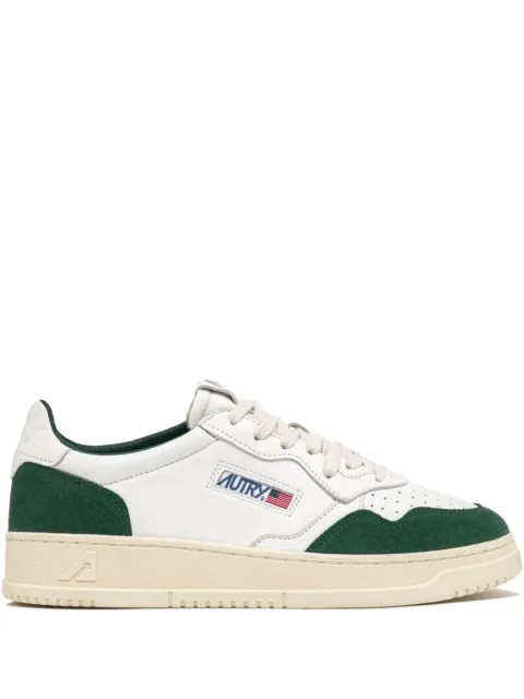 Autry Medalist low sneakers White AULMGS42
