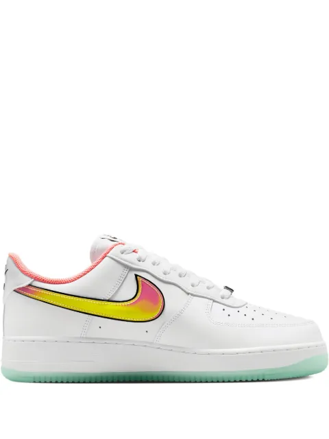 Nike iridescent-logo sneakers White IH4962