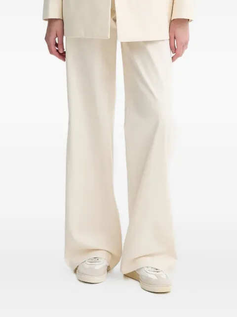 A.P.C. welt-pockets straight trousers Neutrals 20267366