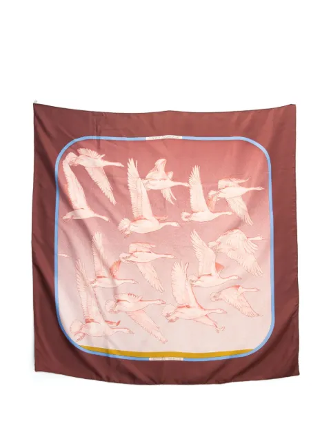 Hermès Pre-Owned 1970s Oiseaux Migrateurs silk scarf Pink 15016006