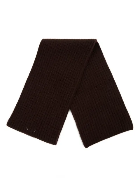 Maison Margiela ribbed cashmere scarf Brown S50TE0109M13145