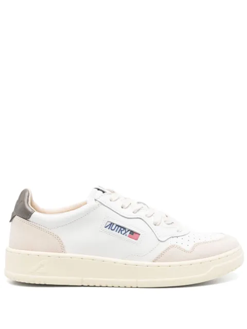 Autry Medalist low sneakers White AULMLS01