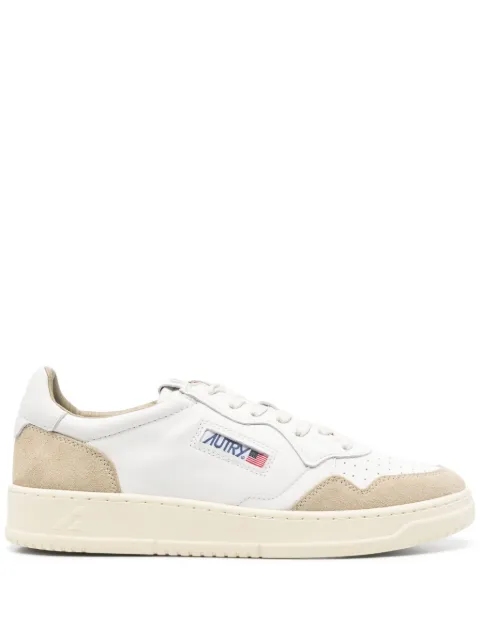 Autry Medalist low sneakers White AULMGS44WHTSPONGE
