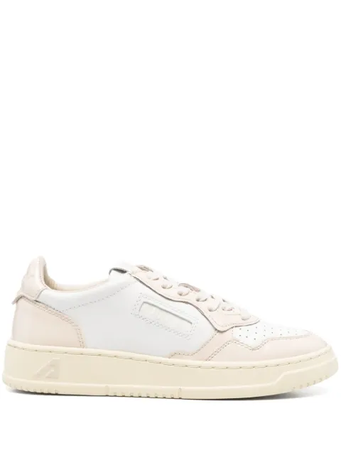 Autry Medalist sneakers White AULWRT03