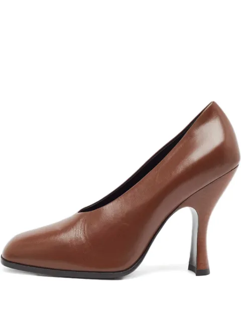 The Row Pre-Owned leather square toe pumps 1042550