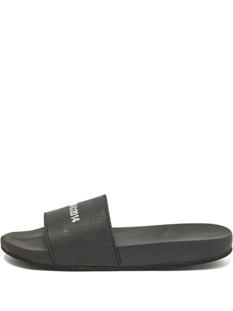 Axel Arigato pre-owned logo-print slides Black 1038776