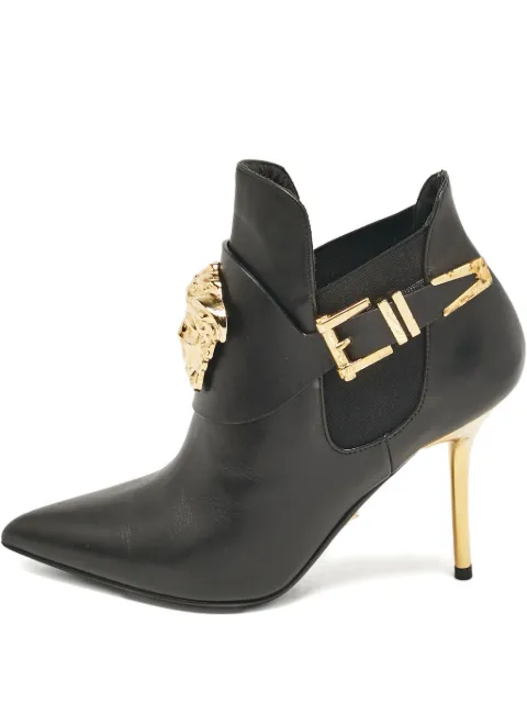 Versace Pre-Owned Medusa buckle pointed-toe boots Black 1033316