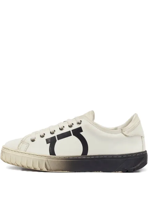 Ferragamo Pre-Owned Cube 8 leather sneakers White 1041835