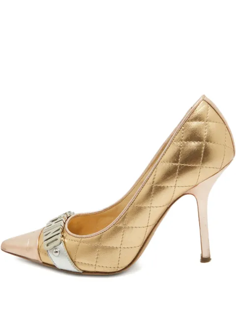 Moschino Pre-Owned quilted logo pumps Gold 1042750