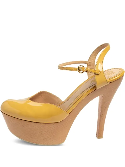 Gucci Pre-Owned leather platform sandals Yellow 422205