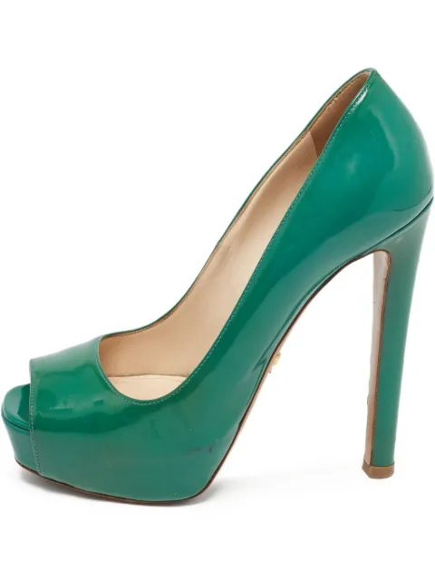 Prada Pre-Owned patent-finish pumps Green 1024207