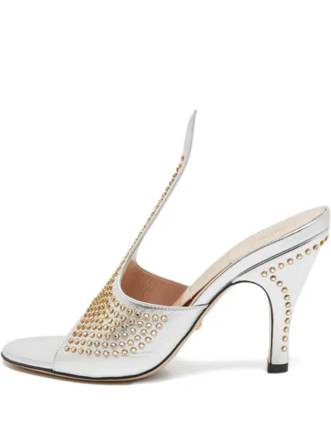 Gucci Pre-Owned 2024 90mm embellished sandals Grey 754015