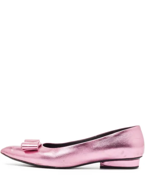 Ferragamo Pre-Owned Vara-bow pumps Pink 1041841