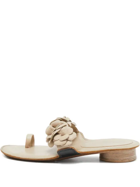CHANEL Pre-Owned Camellia sandals Neutrals 1088718