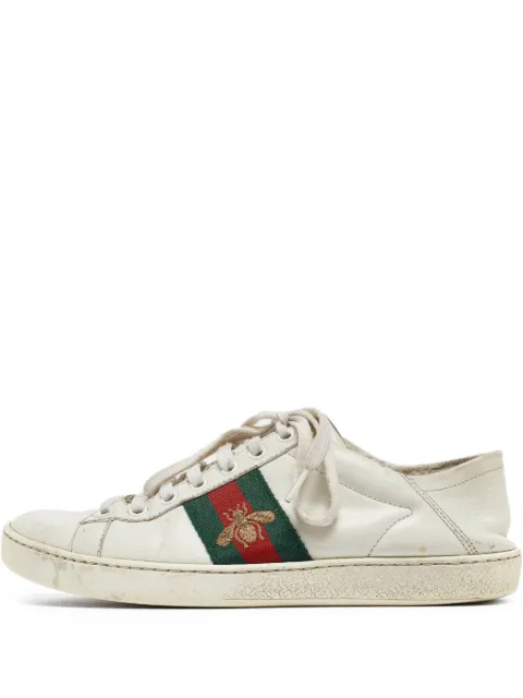Gucci Pre-Owned embroidered low-top sneakers White 969844