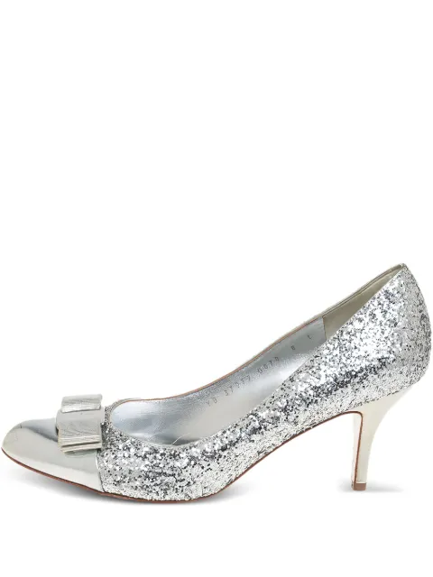 Ferragamo Pre-Owned 95mm Carla glitter bow pumps Silver 446075