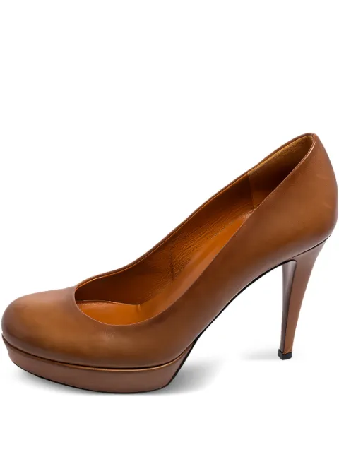 Gucci Pre-Owned 115mm leather round-toe pumps Brown 566042