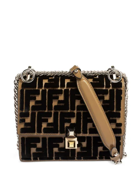 Fendi Pre-Owned Kan Fendi leather shoulder bag Black 428481