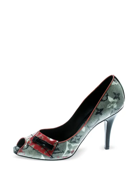 Louis Vuitton Pre-Owned x Richard Prince 100mm Monogram pumps Grey 172508