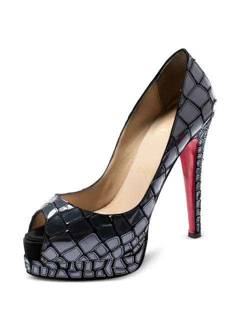 Christian Louboutin Pre-Owned 130mm crocodile-embossed pumps Grey 195937