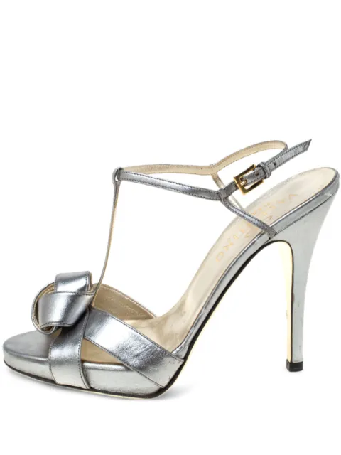 Valentino Garavani Pre-Owned 120mm bow-detail sandals Grey 213353
