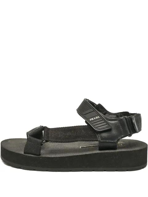 Prada Pre-Owned logo-print flat sandals Black 1101174