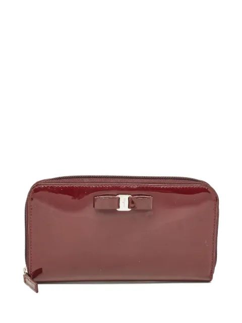 Ferragamo Pre-Owned Vara Bow patent wallet Red 923264