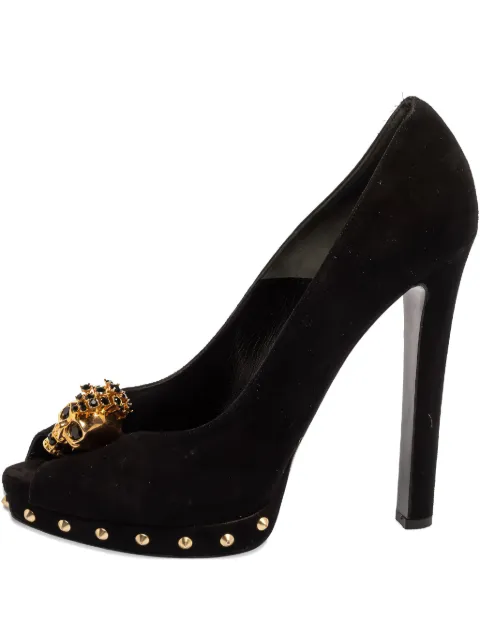 Alexander McQueen Pre-Owned 135mm skull-embellished pumps Black 347156