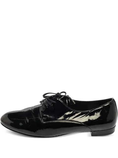 Miu Miu Pre-Owned patent-finish derby shoes Black 386702