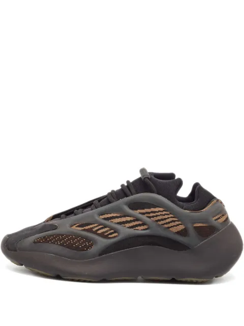 adidas Yeezy 700 V3 mesh sneakers Brown 1046211