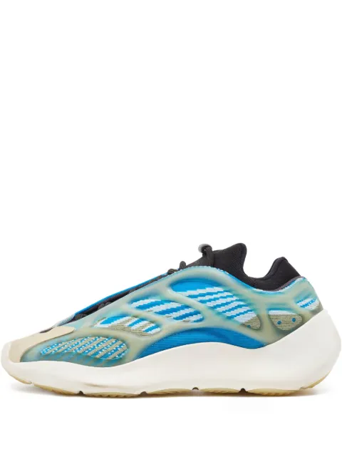 adidas Yeezy pre-owned 700 V3 mesh-panelled sneakers Blue 1009653