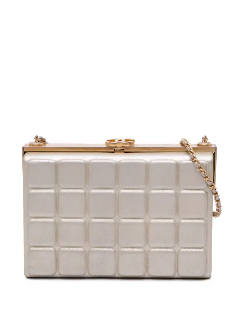 CHANEL Pre-Owned 2016-2017 Chocolate Bar Metallic Lambskin Frame Clutch with Chain crossbody bag Gold 5MSLG9ORQP2YUYK1
