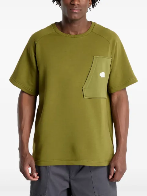 The North Face front-pocket T-shirt Green NF0A8C28