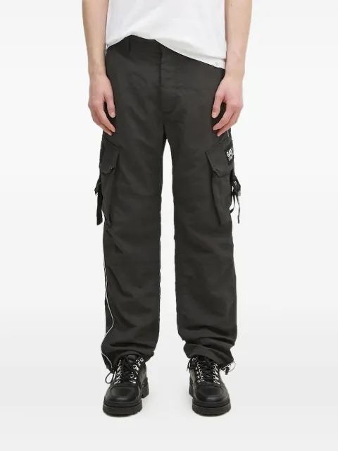 Levi's cargo-pocket graphic-patch trousers Black A74090000