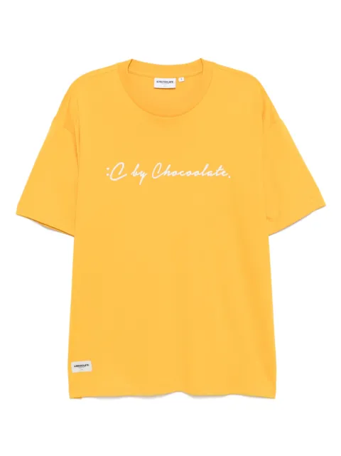 CHOCOOLATE logo-print T-shirt Yellow TEC1081XU4