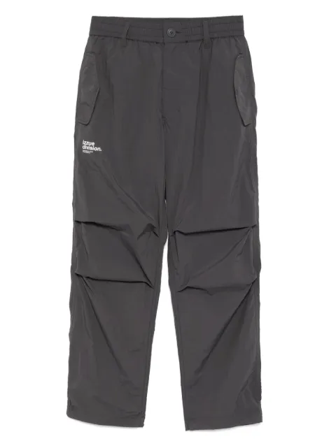 izzue logo-printed pants Grey R6130U5