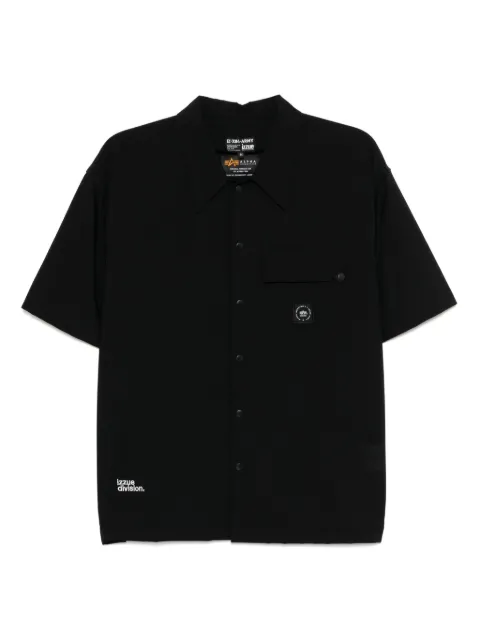 izzue logo-patch shirt Black X8306U5
