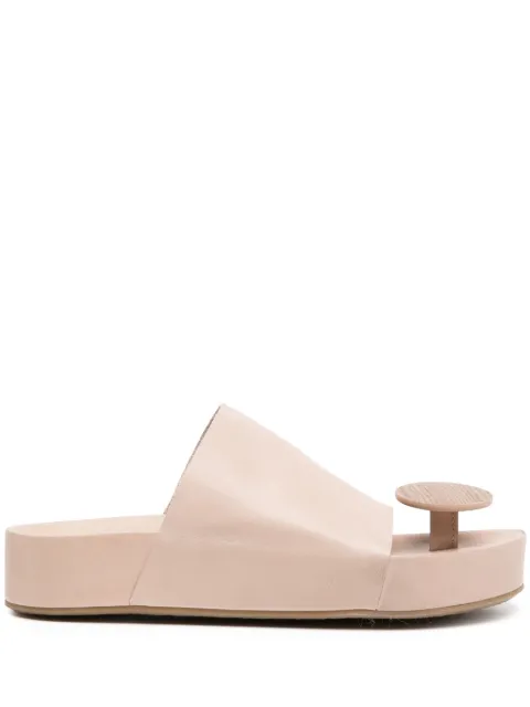 Uma Wang round-toe leather flat sandals Neutrals S5WUS9075
