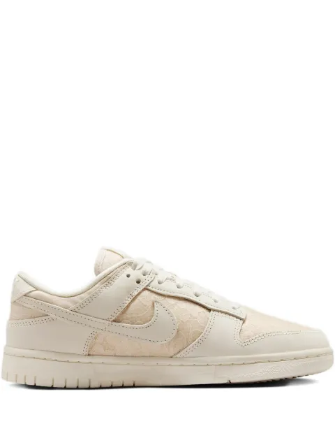 Nike floral lace trainers Neutrals HJ5870